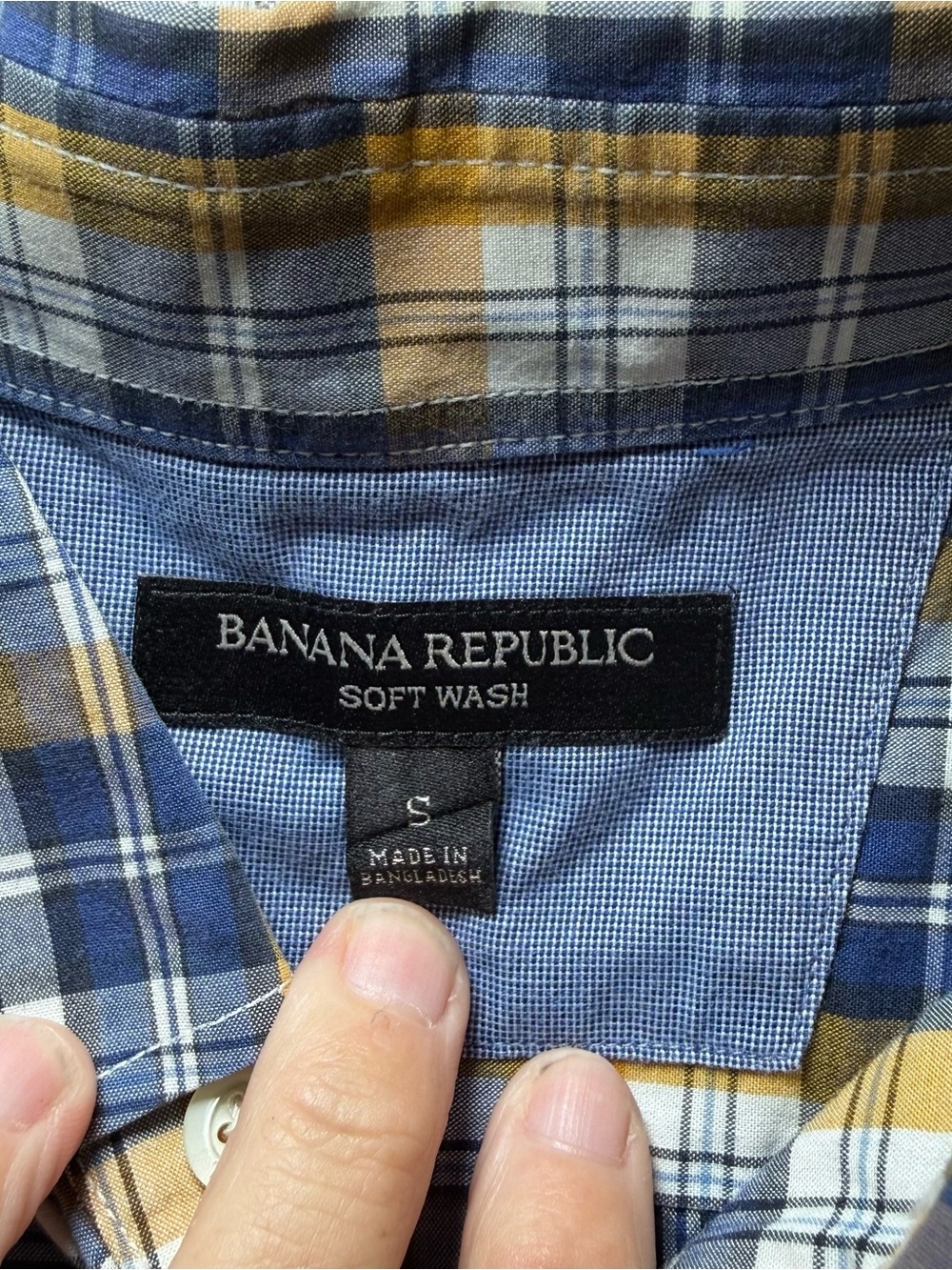 Banana Republic Men’s Size Small Blue Yellow Plaid Shirt Soft Wash Button-Down - Picture 3 of 8